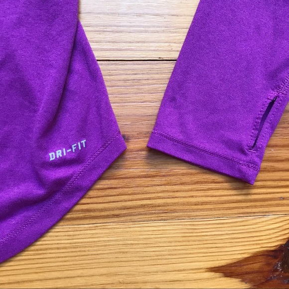 Nike Long Sleeve Fuchsia Black Work Out Top, EUC, M - Picture 13 of 15